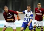 udlængsel. Jesper Jørgensen (midt) har huseret på Esbjergs midtbane i 201 kampe, men fremover bliver det Gent, som har fornøjelse af spilleren. 