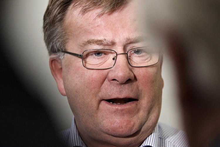 Talknuser. Finansminister Claus Hjort Frederiksen må endnu engang se de offentlige udgifter vokse mere end beregnet. 
