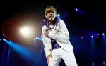 Youtube-darling. Justin Bieber er populær blandt en del af verdens teenagere. De kan i hvert fald godt lide at se hans videoer på Youtube. 
