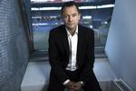 mundkurv. Brøndby IF's nye direktør, Jan Lockhart, er allerede ude i den første potentielle konflikt med bestyrelsen. Næstformanden i klubben mener ikke, direktøren skal være aktiv i medierne - men det vil Jan Lockhart forsøge at være. 