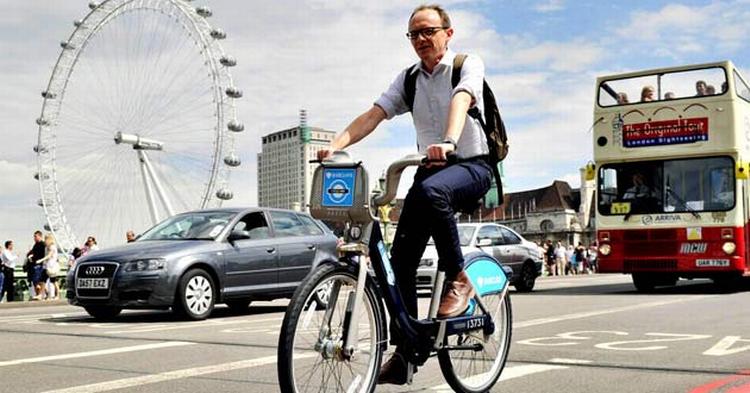 Londons bycykler blev sat på gaden i sommer. 