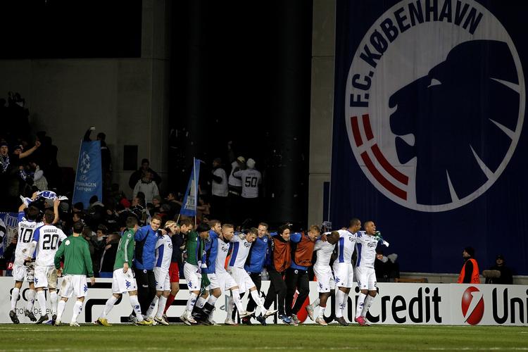 ventetid. FCK's spillere får fredag middag tildelt en modstander i Champions Leagues 1/8-finaler. 