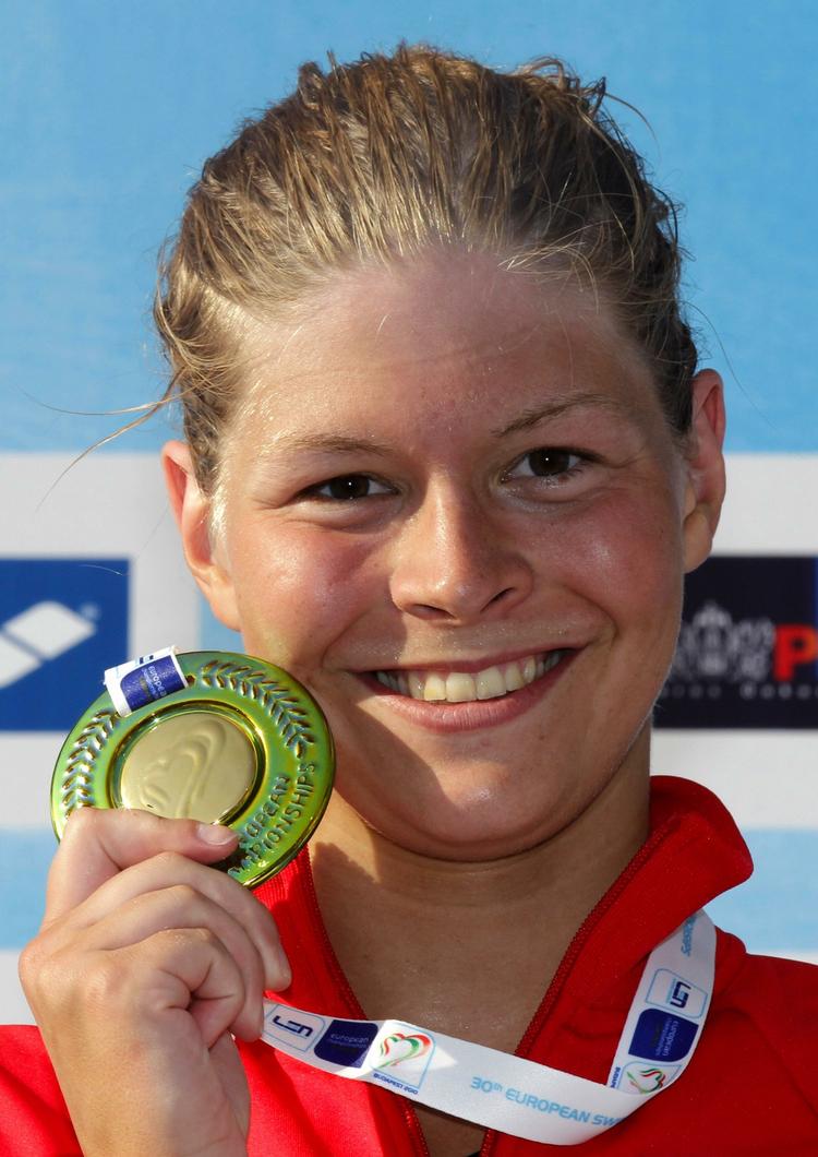 europamester. Lotte Friis vandt to gange guld i vandet i  Ungarn. 
