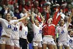 Hurra. Norske EM-spillere i jubel over sejren i EM-semifinalen over Danmark. 