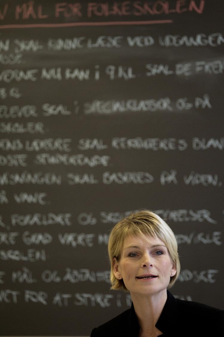 Aflyst. Undervisningsminister Tina Nedergaards forslag om at fjerne loftet for klassestørrelser fik kun et par ugers levetid, efter hun fremsatte det 4. december. 