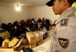 Krig. Dagens militærøvelse betød, at indbyggerne på øen Yeonpyeong måtte gå i beskyttelsesrum af frygt for et nordkoreansk angreb. 