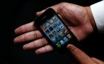 BRUGERDATA. Moderne smartphones sender informationer om brugerne til blandt andet reklamebureauer. 