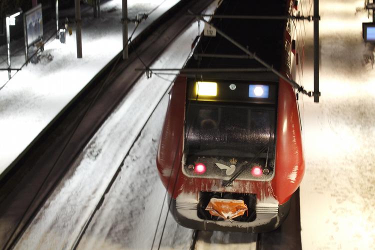 Forsinkelser. Kulden lammer her til morgen store dele af s-togtrafikken. 