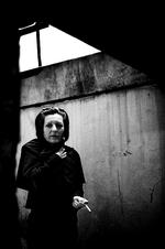 FANDENIVOLDSK. Herta Müller er nok alvorlig, men under overfladen bobler humoren. 