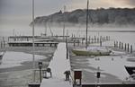 Isvinter. De indre danske farvande er begyndt at fryse til. Her en situation fra Vordingborg nordhavn. 