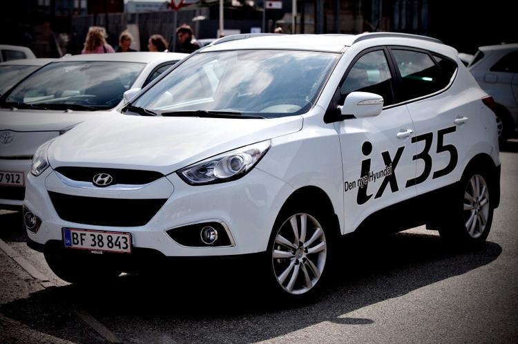 hyundai_ix35 blev mest solgte bil blandt de små firhjulstrækkere. 