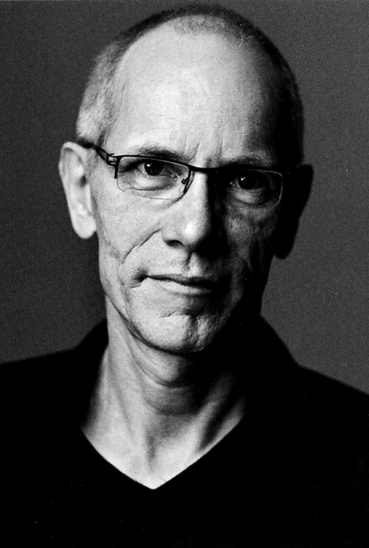 Tiltrængt. Henning Kures radikalt nye bud på en 'nordisk genesis før Ansgar' er en tiltrængt kraftindsats. Om detaljerne måler sig med en karrierefilologs ph.d.-afhandling eller mere, må nærstudier afgøre. 