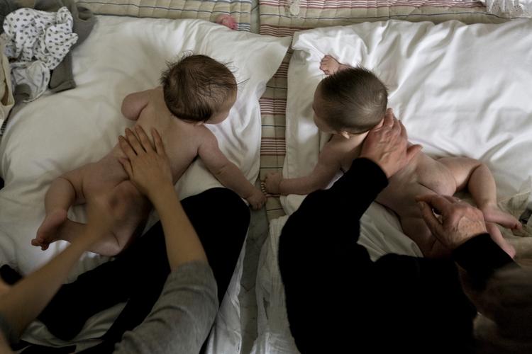 Overlevere. Sidste år døde 103 spædbørn i Danmark. For ti år siden døde dobbelt så mange. 