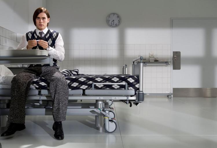 Jared Leto er i en vild tour de force af en hovedrolle som 12 forskellige versioner af en karakter. PR-foto: Camera Film 