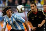 afsked. Klubkammeraterne fra Bayern München, Martin Demechelis og Miroslav Klose, mødtes under VM-slutrunden. Du skifter argentineren til spansk fodbold. 