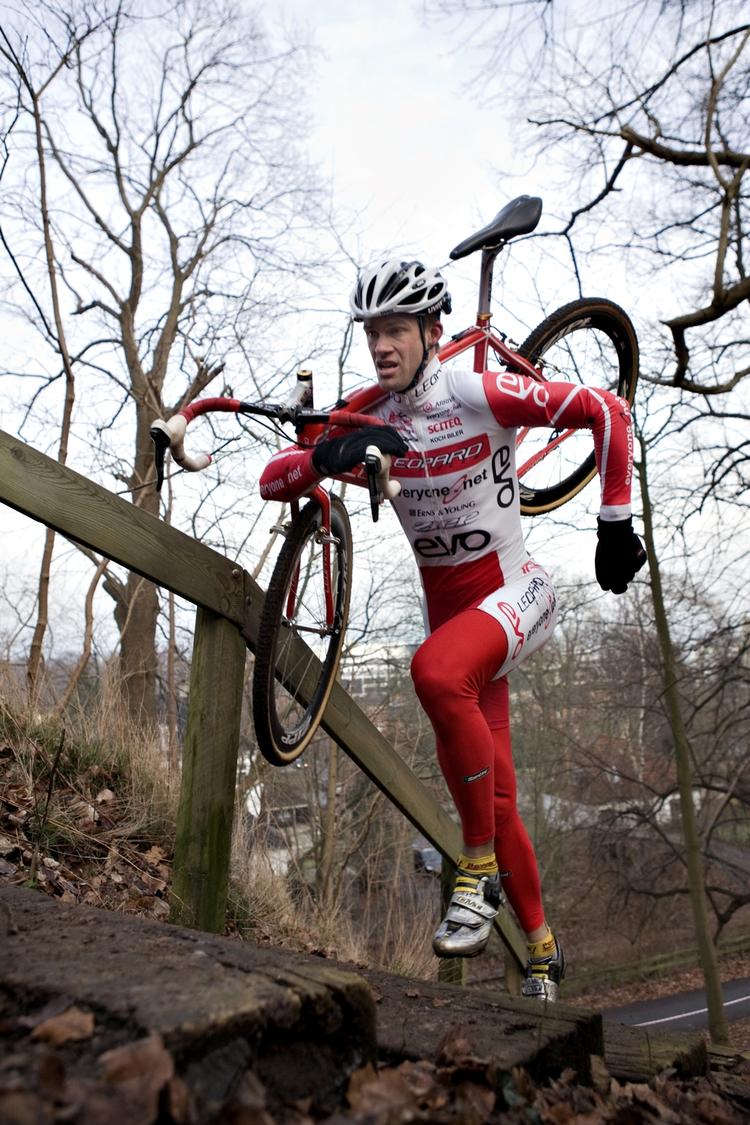 bestjålet. Joachim Parbo må klare sig med én cykel de kommende dage. 