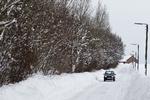 Sneveje. Bornholmerne må godt køre ud igen, men der er fortsat enorme mængder sne at rydde fra vejene. 