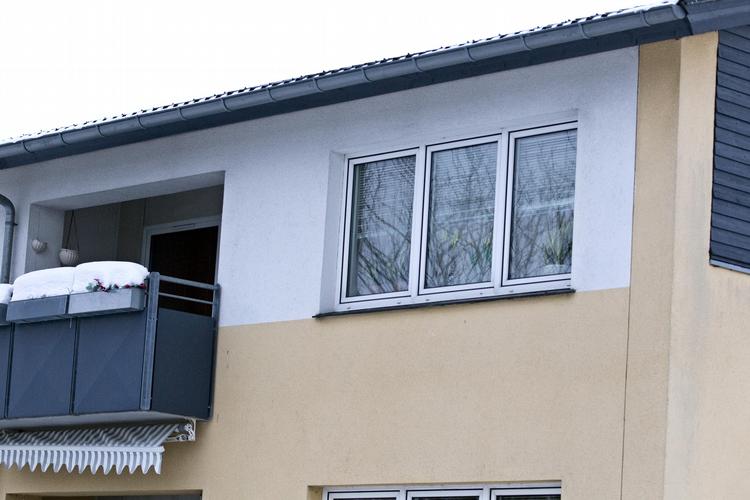 Anholdt. Her er lejligheden i Greve, hvor den anholdte boede. 