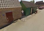 TRÆNGENDE. Dette billede fra Værftsvej i Bagenkop på det sydlige Langeland ifølge Søren Storm indfundet sig på en britisk hitliste de sjoveste Street View-billeder. 