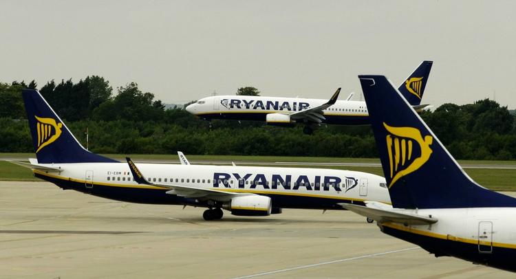Presset. Et Ryanair-fly var ved at forårsage en stor ulykke i Rom i 2005, da piloten følte sig presset til at flyve af frygt for at blive fyret. 