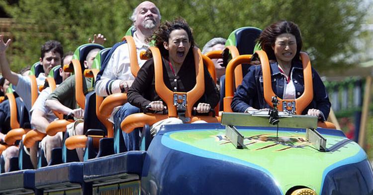 Mange spændende rutsjebaner åbner i Europa i denne sæson. Her er er det Kingda Ka i Six Flags-parken i USA, der giver sine passagerer en vildtur. 