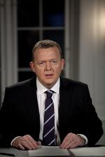 Holdningsændring. At Lars Løkke Rasmussen har ændret sin holdning til efterlønnen er ikke per definition dårligt. Vi må gøre op med tanken om, at politiske synspunkter ikke kan udvikle sig. 