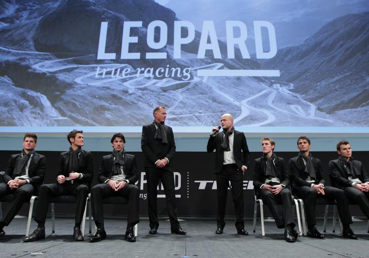 Tourdrømme. Det danske håb, Anders Lund er inde i Team Leopard-Treks bruttotrup der her præsenteres i Luxemborg. 