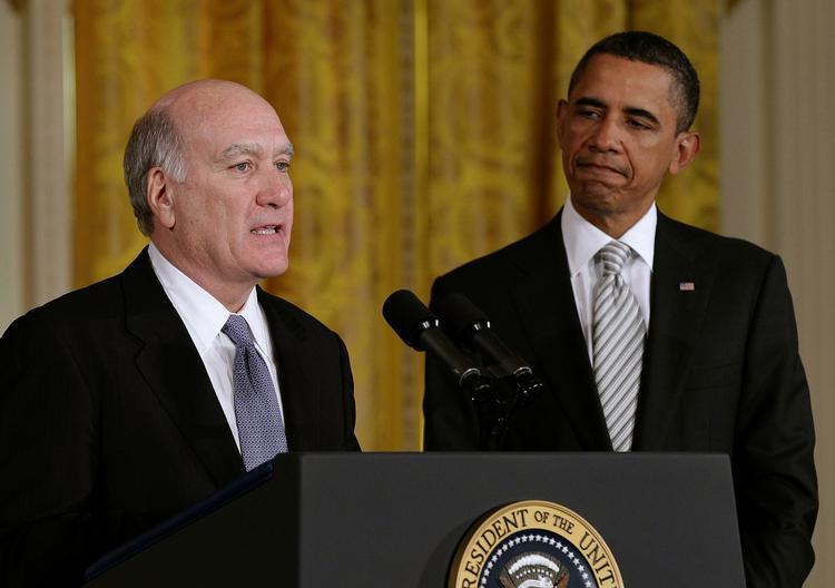 stabschef. Bill Daley er præsident Barack Obamas nye mand på toppen. Daley har gode forbindelser til erhvervslivet - det har Obama stærkt brug for. 