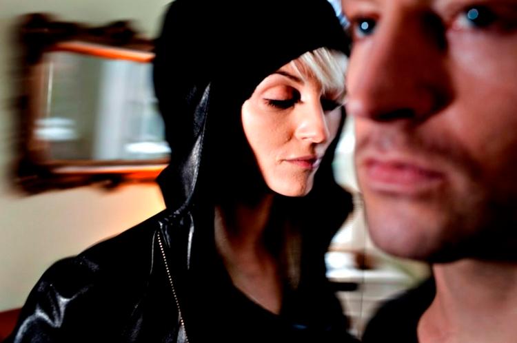 Singlen 'You &amp; Me' af elektropop-duoen Electric Lady Lab er downloadet over 25.000 gange herhjemme. Videoen med Stine Hjelm Jacobsen  og Martin Bøge  Pedersen er vist 800.000 gange på YouTube. 