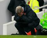 stabilitet. Det er ikke fyringen af Roy Keane, som Arsenals Arsene Wenger her græmmer sig over. Det er en spildt mulighed i kampen mod Tottenham. 