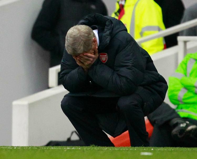 stabilitet. Det er ikke fyringen af Roy Keane, som Arsenals Arsene Wenger her græmmer sig over. Det er en spildt mulighed i kampen mod Tottenham. 