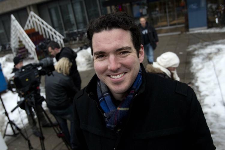 Prinsesssereporter. Peter Stefanovic fra den australske tv-kanal Channel 9 har været i Danmark i over en uge for at være parat til kronprinsesse Marys fødsel. 