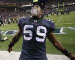 overraskelsen. De forsvarende Super Bowl-vindrere fra New Orleans Saints røg ud i den første kamp i playoff, da Aaron Curry og Seattle Seahawks vandt. 