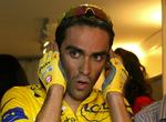 døv. Det bliver ikke fra det spanske cykelforbund, at Alberto Contador skal høre nyt om sin dopingsag. 