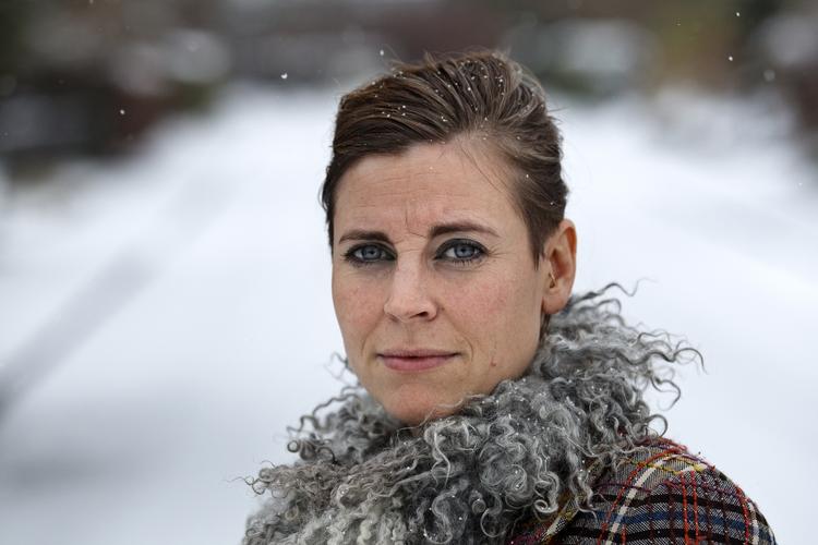 Konfliktråd. Charlotte Wegener er ansvarlig for at gennemføre konfliktråd i Nordsjælland. Hendes arbejdsliv har aldrig givet mere mening, siger hun. 