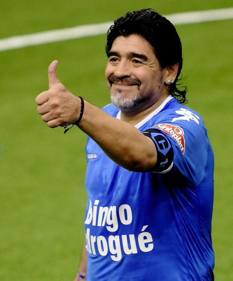 Emne. Diego Maradona kan være på vej til engelsk fodbold. 