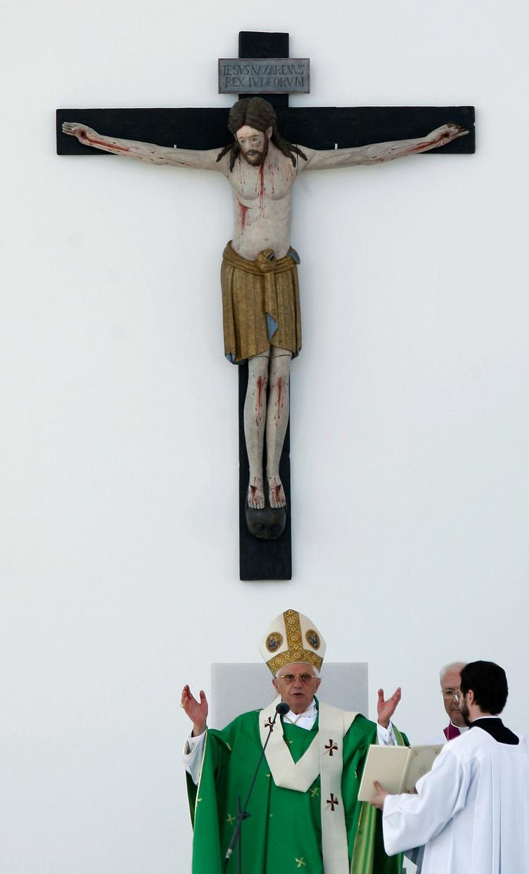 Enestående. Dette krucifiks fra Enghausen nær München er over 1100 år gammelt, og regnes for at være verdens ældste gengivelse af Jesus i menneskestørrelse. 