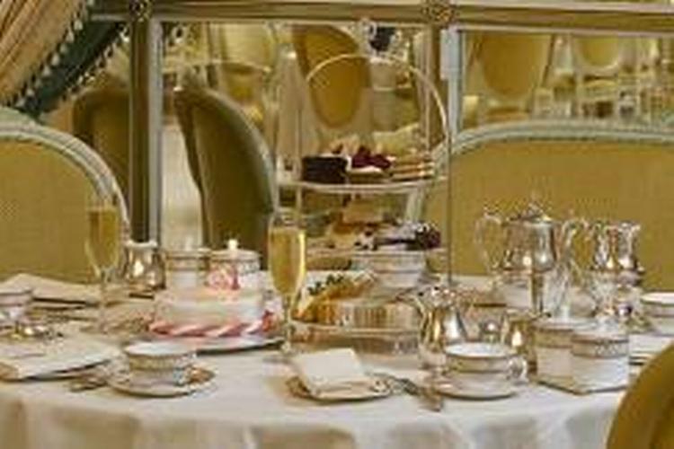 Afternoon-tea_web_The-Ritz-London