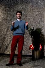 Lykkelig. Kronprins Frederik var i hopla, da han lørdag fortalte pressen om sine to nye børn: »Den ene er så lang, og den anden er så høj«, sagde han. 