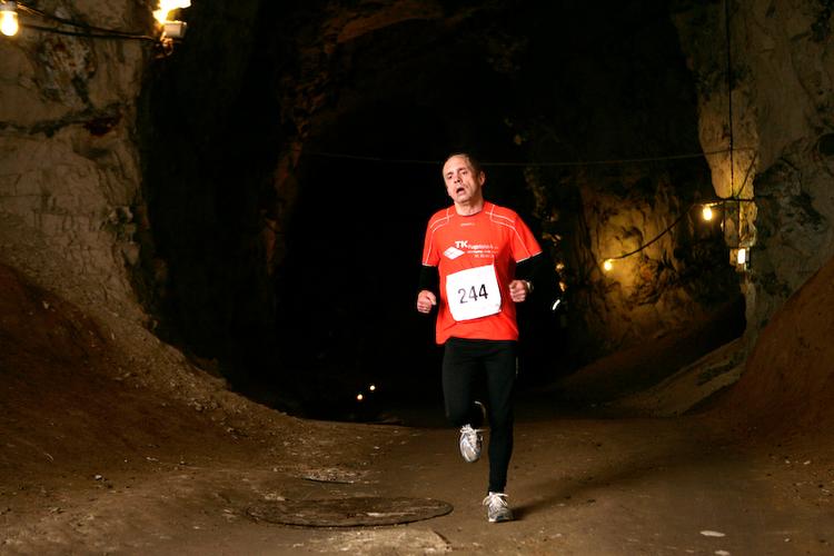 UNIKT. Motionsløbere vil gerne have en oplevelse med i købet - som her ved maraton i kalkminerne ved Viborg. 