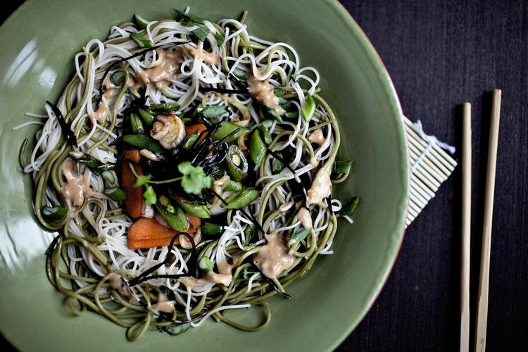 Japanske nudler med tang