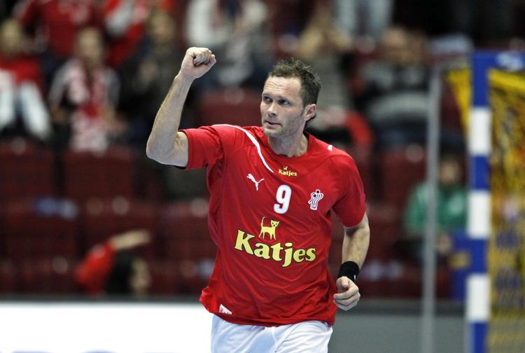 overbevisende. Med ni mål blev Lars Christiansen dansk topscorer. 