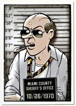 virkelighed. 'Doonesbury' er ikke kun en daglig avisstribe. Efter 40 år har serien udviklet sig til en slægtsroman komplet med fødsler og dødsfald. Tegneren G.B. Trudeau har i alle årene ladet sig kraftigt inspirere af virkeligheden. Men i tilfældet onkel Duke - en af de gennemgående figurer - var der tale om mere end blot inspiration. »Duke er ikke inspireret af Thompson (gonzojournalisten Hunter S. Thompson, red.), han var Thompson, helt ned til navnet, der var taget fra 'Raoul Duke', Thompsons pseudonym«, skriver Trudeau selv i den retrospektive 'Doonesbury'-udgivelse.