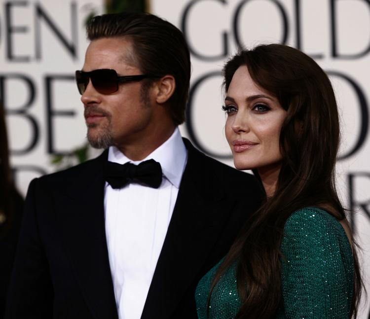 Superskuespillerparet Brad Pitt og Angelina Jolie ankommer til festlighederne. 