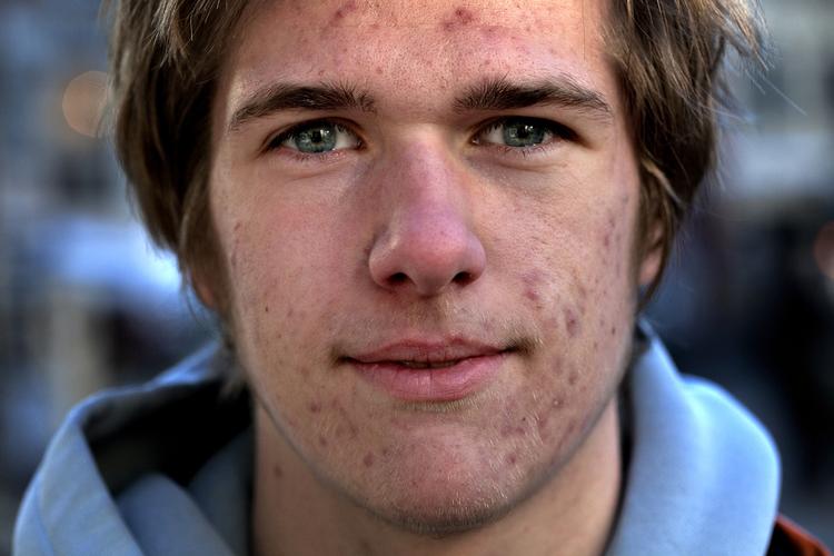 FRAVÆR. Johan Bach og hans to skolekammerater pjækker sjældent fra skole. Det er der ingen grund til, siger de. 