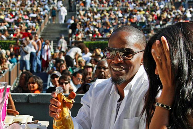 Barer_LA_web_Jamie Foxx_Hollywood Bowl_Reed Saxon_AP