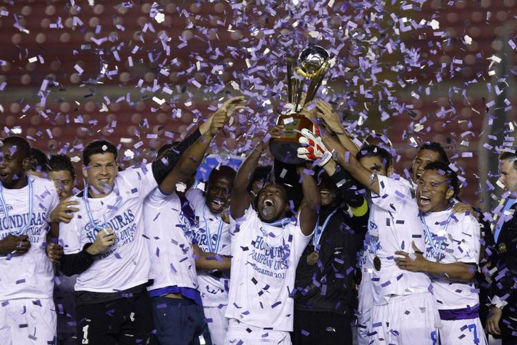 forløsning. Mange års ventetid er overstået for Honduras, der vandt UNCAF-finalen i Panama City over Costa Rica. 