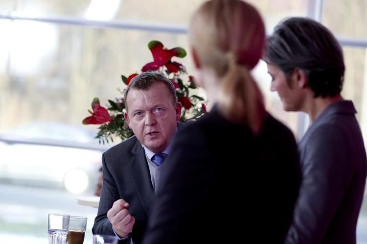 Balance. VKO-partierne har vundet de seneste tre valg på stemmer fra de provinsvælgere, der har fået mindst ud af skattegaverne. 