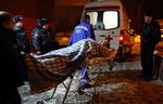 eksplosion. En bombe dræbte i går eftermiddag 35 mennesker og sårede yderligere 180 andre, da den eksploderede i ankomstområdet i Domodedovo-lufthavnen. 