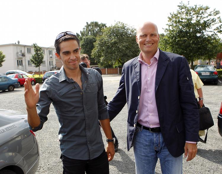 Riis-rytter. Alberto Contador blev et par måneder efter ansættelsen viklet ind i en speget dopingaffære, hvor der endnu ikke er faldet dom. 